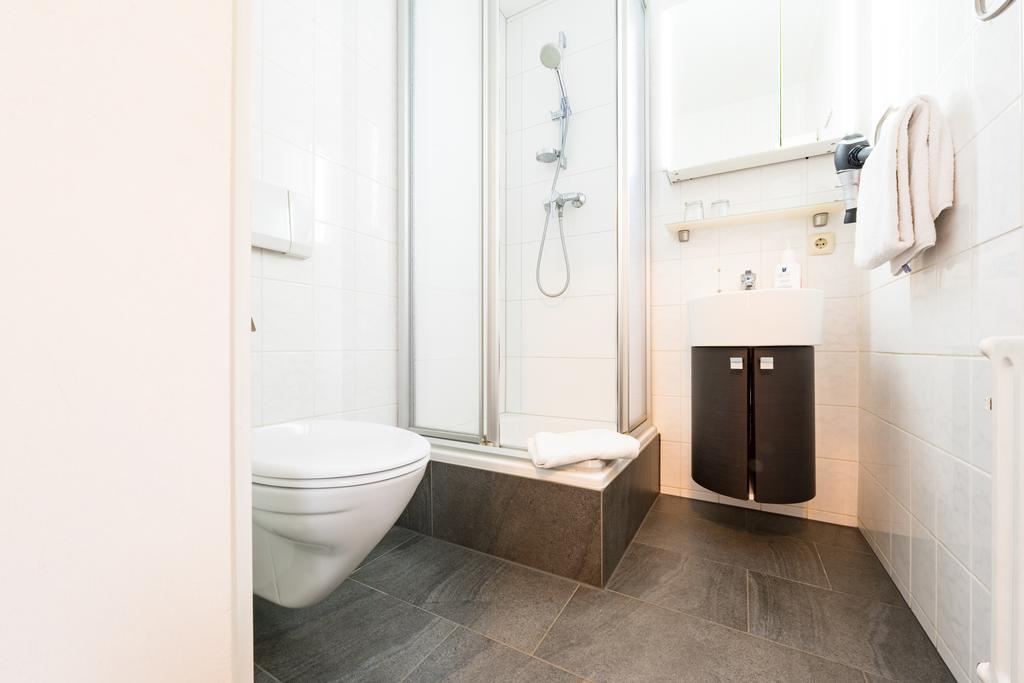 Hotel Boddenhus Garni Zingst Eksteriør billede