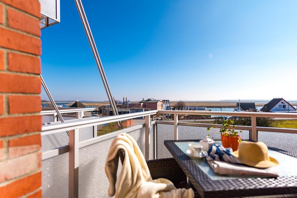 Hotel Boddenhus Garni Zingst Eksteriør billede